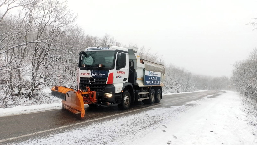 Kocaeli’de kar mesaisi: 235 araç, 630 personel 24 saat! - Resim : 1