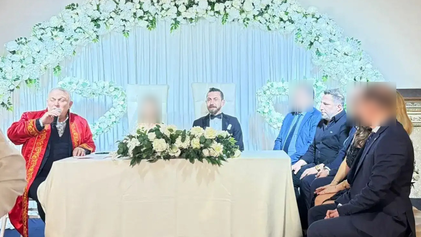 Nikah şahidi olmuş; Katili ile aynı karede! - Resim : 1