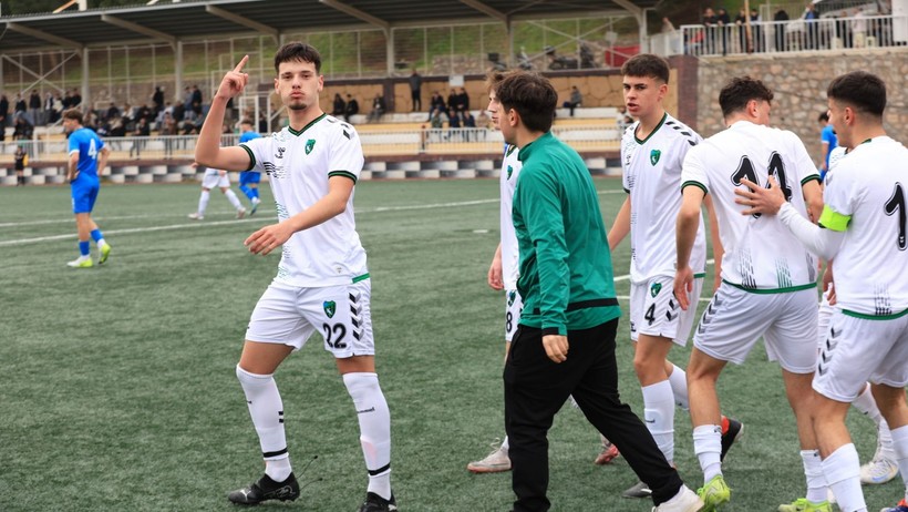 Belediye Derincespor – Kocaelispor U-16 maçının fotoğraf galerisi - Resim: 43