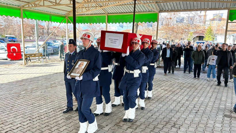 Kore gazisi son yolculuğuna uğurlandı - Resim : 2