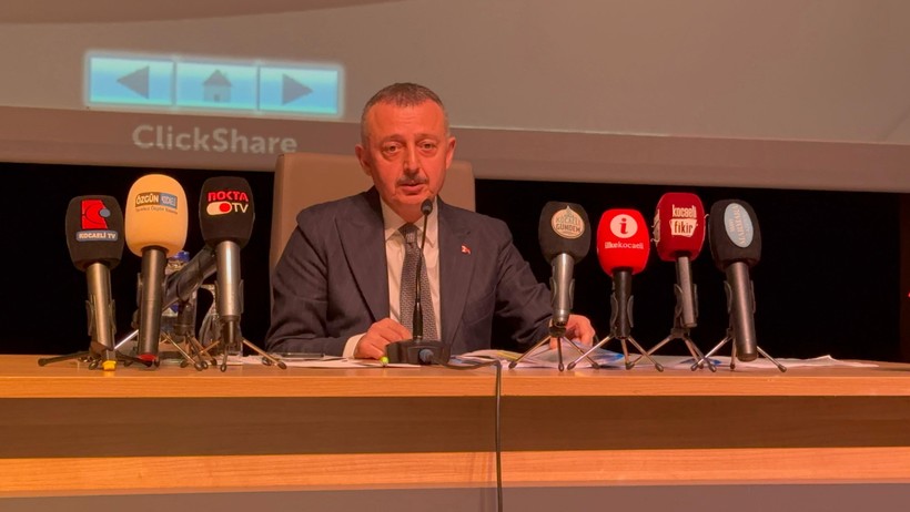 Hayrettin Ünlü, CHP’nin eleştirilere İzmit Belediyesi üzerinden cevap verdi! - Resim : 1