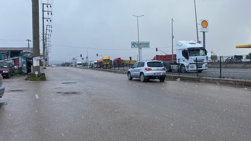 Kocaeli’de nisan ayında kar sürprizi - Resim : 3