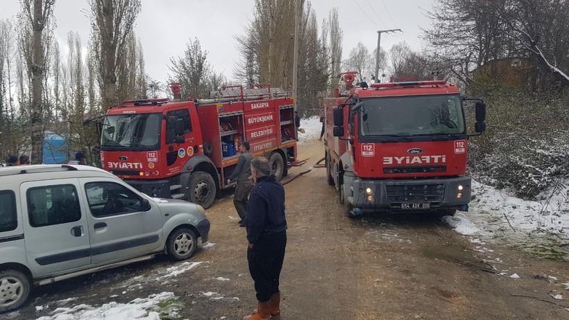 Komşuda yangın faciası: 2 çocuk hayatını kaybetti - Resim : 4