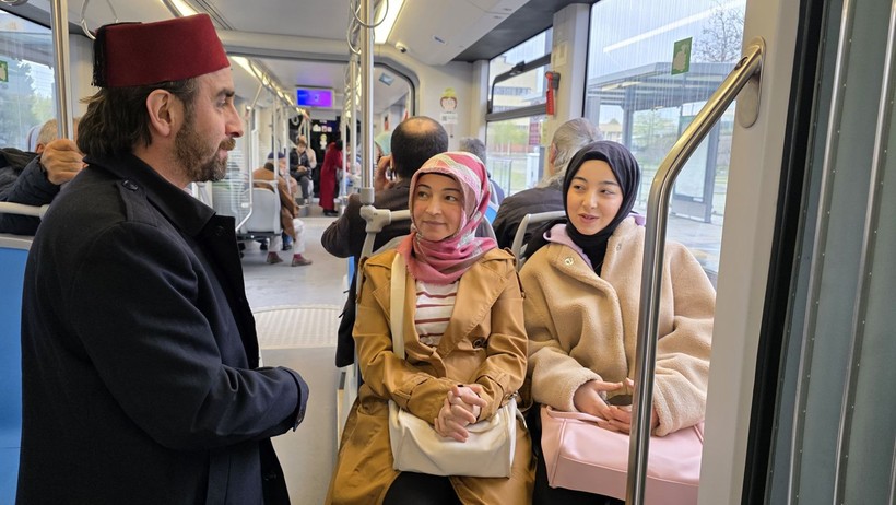 Roman kahramanlarını bildiler, kitapları kazandılar - Resim: 2