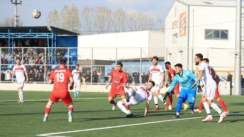 Kullarspor - Bağdatspor maçının fotoğrafları - Resim: 34