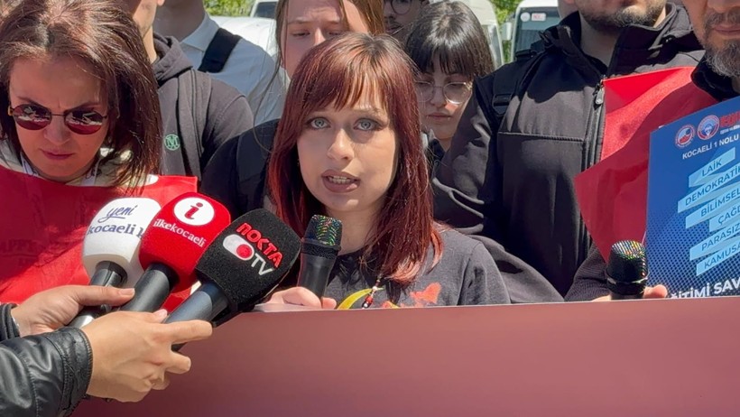 Öğretmenleri için toplandılar! "Öğretmenine sahip çıkmayan geleceğe sırt çevirmiştir" - Resim : 5