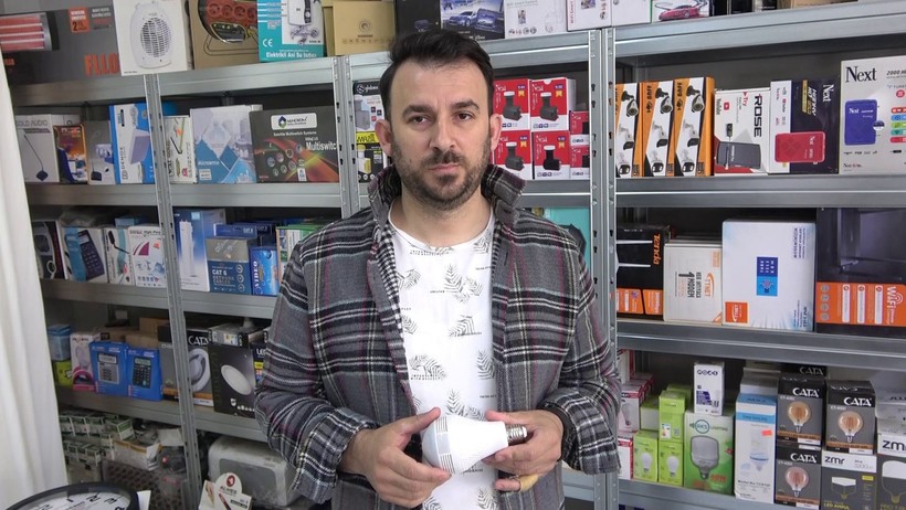 Gözle görülmez ama telefonla görünür… Gizli kamera nasıl tespit edilir? - Resim : 3
