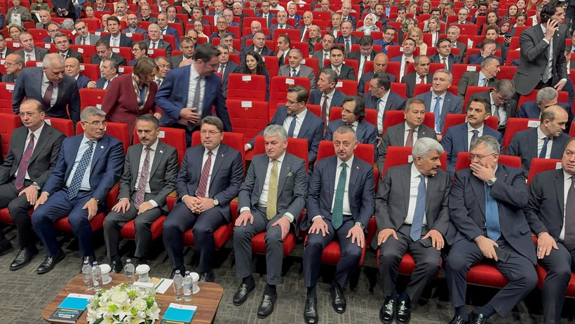 Ayhan Zeytinoğlu, Bakan Tunç’a seslendi: ''Kocaeli hak ettiği payı alamıyor'' - Resim : 2