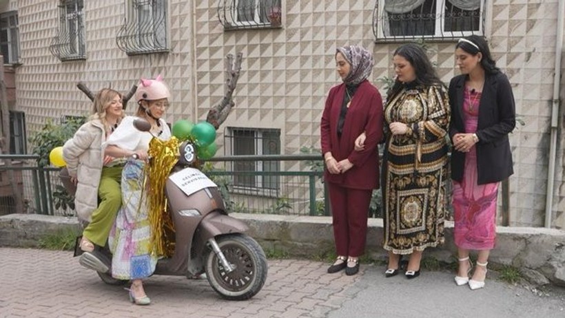 18 NİSAN GELİN EVİ'NDE KİM BİRİNCİ OLDU? 14-18 Nisan Gelin Evi 5 Günlük Puan Durumu - Resim : 2