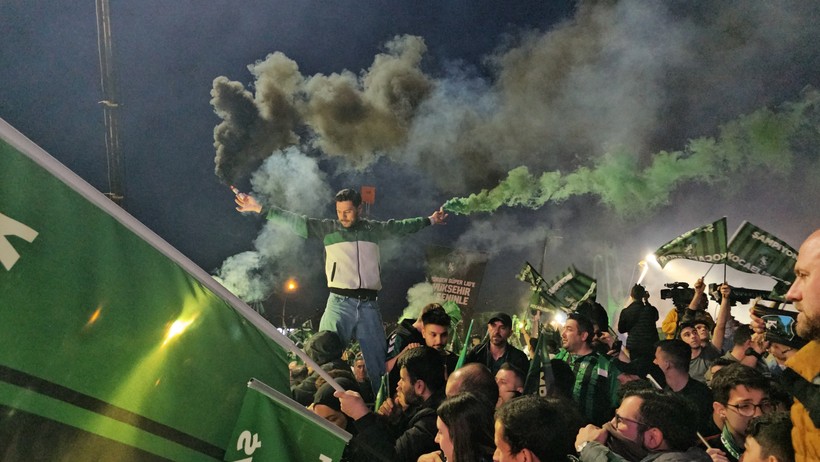 Bir Şarkısın Sen Kocaelispor - Resim : 4
