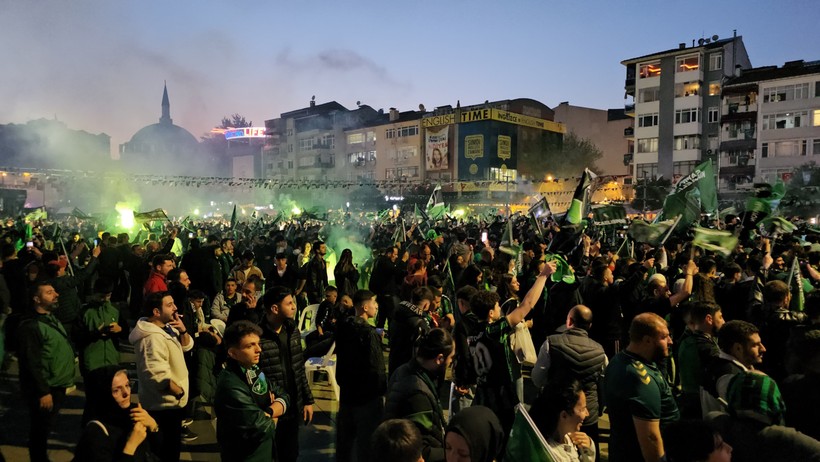 Bir Şarkısın Sen Kocaelispor - Resim : 3