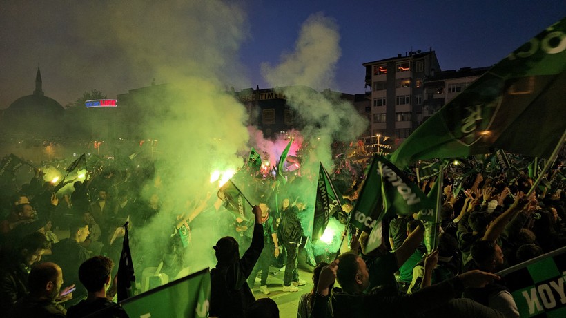 Bir Şarkısın Sen Kocaelispor - Resim : 1