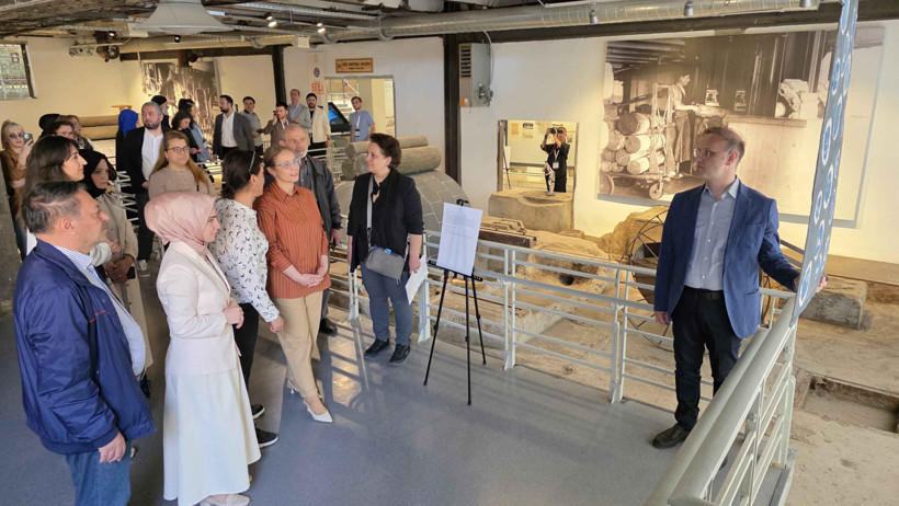 Kağıdın tarihi yolculuğu bu sergide anlatıldı - Resim : 2