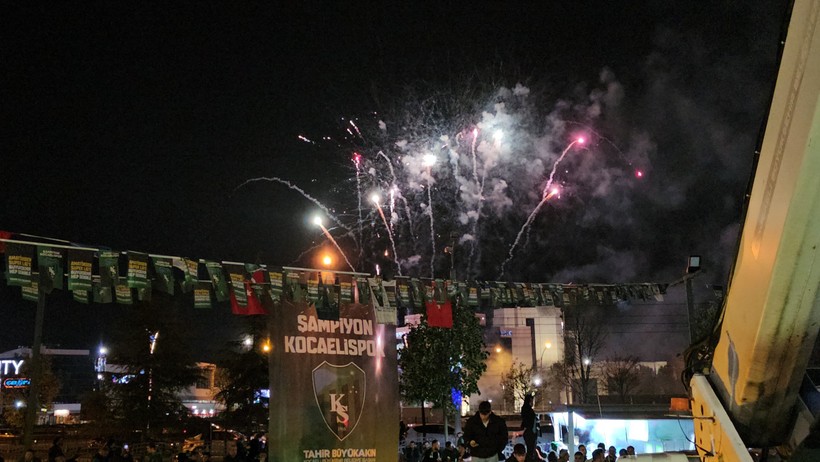 Kocaelispor'un zaferi gökyüzünde parladı! - Resim : 2