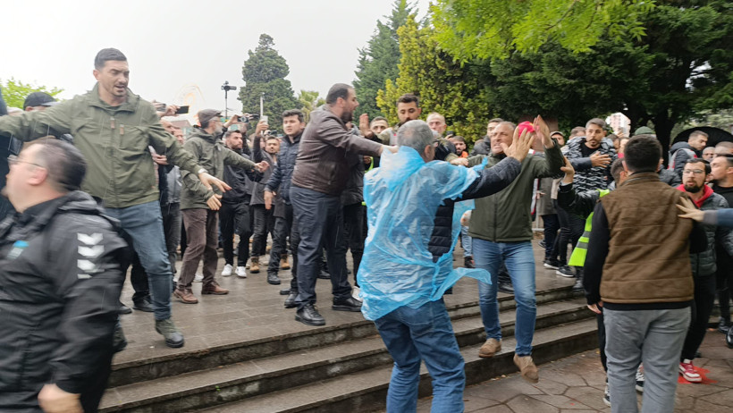 İzmit’te 1 Mayıs eyleminde kavga! - Resim : 1