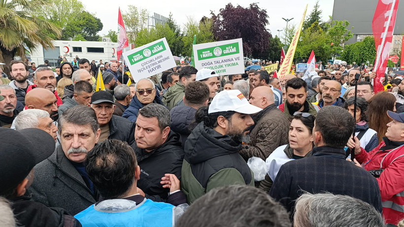 İzmit’te 1 Mayıs eyleminde kavga! - Resim : 2