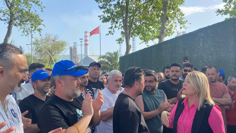 TÜPRAŞ işçisi Hürriyet'i alkışlarla karşıladı - Resim : 3