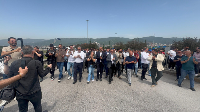 TÜPRAŞ’da büyük öfke; İşçiler imzalanan sözleşmeye tepki gösterdi! - Resim : 6