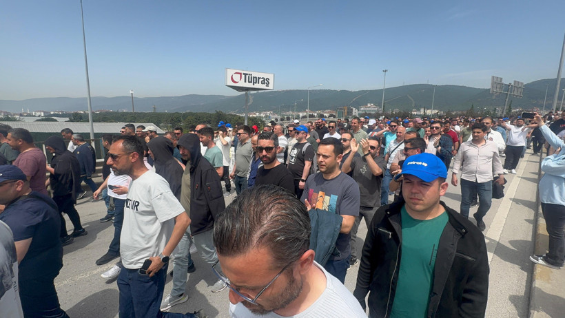 TÜPRAŞ’da büyük öfke; İşçiler imzalanan sözleşmeye tepki gösterdi! - Resim : 5
