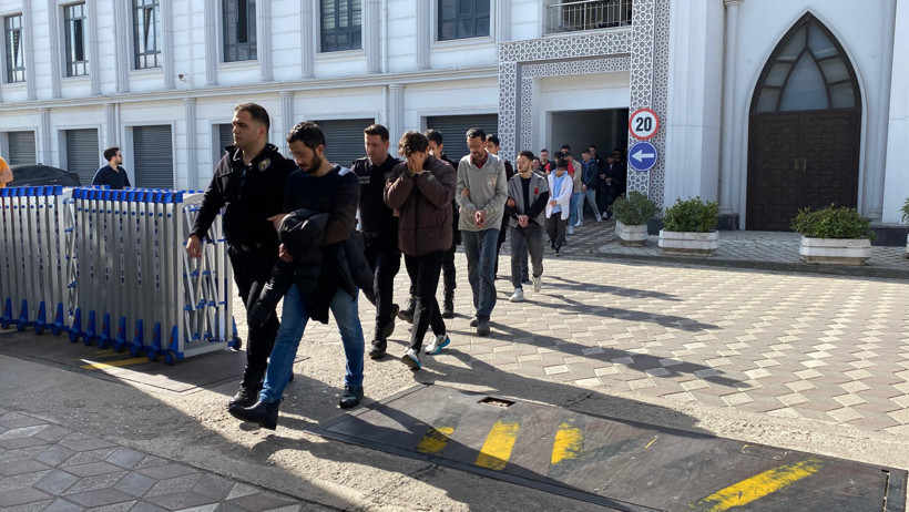 101 kişi yakalandı… Sahte araç kiralama sitesiyle 122 kişiyi dolandırdılar! - Resim : 7