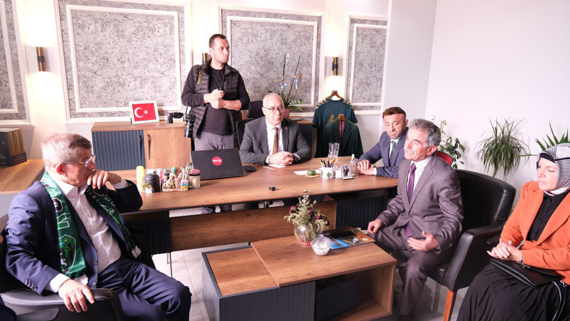 Ahmet Davutoğlu Nokta Medya'da Kandıralıları dinledi - Resim : 1