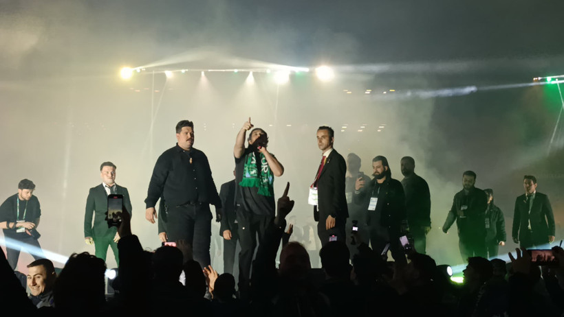 Kocaelisporluların sevgilisi Bayhan yine mest etti! - Resim : 1