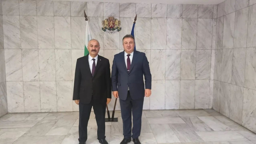 Zinnur Büyükgöz, Bulgaristan'a gitti! - Resim : 2