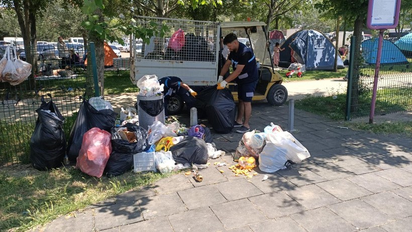 Mavi bayraklı plajlarda bayram boyunca temizlik yapıldı - Resim : 1