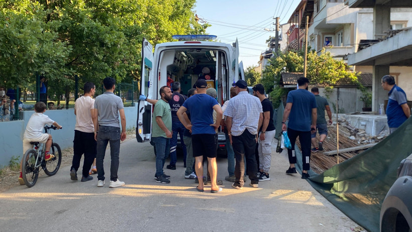 Dengesini kaydeden işçi 3. kattan düştü! - Resim : 2