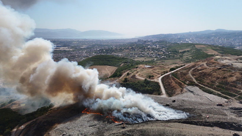 İZAYDAŞ'tan yangın açıklaması: Sıcaklığa bağlı reaksiyon - Resim : 1