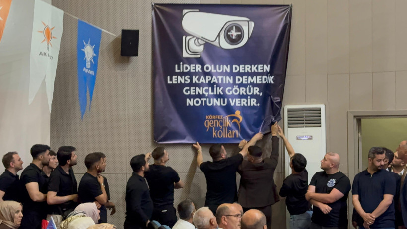 Bantlanan kamera afişi ile kürsüye çıktı! Şahin Talus: Çorba içmiyorum - Resim : 3