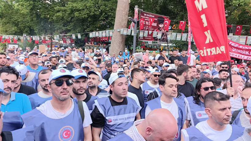 İşçiler direnişte! İzmit'te eylem var - Resim : 7