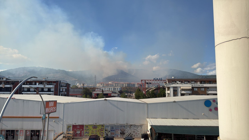 Kocaeli'de yangın! Evler güvenlik amacıyla tahliye edildi - Resim : 2