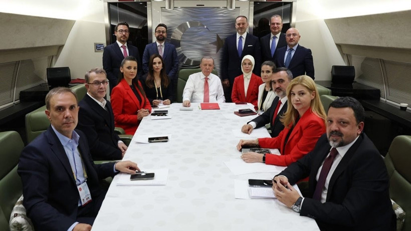Cumhurbaşkanı Recep Tayyip Erdoğan'dan CHP açıklaması: Her yerden çok pis kokular geliyor - Resim : 1