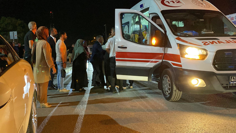 Düğünde "Hep siz oynadınız" kavgası... Bıçak, darp ve çok sayıda gözaltı! - Resim : 3
