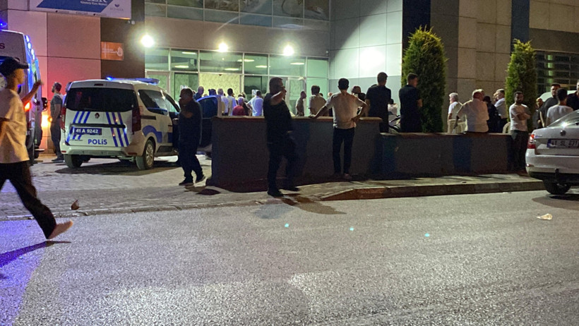 Düğünde "Hep siz oynadınız" kavgası... Bıçak, darp ve çok sayıda gözaltı! - Resim : 4