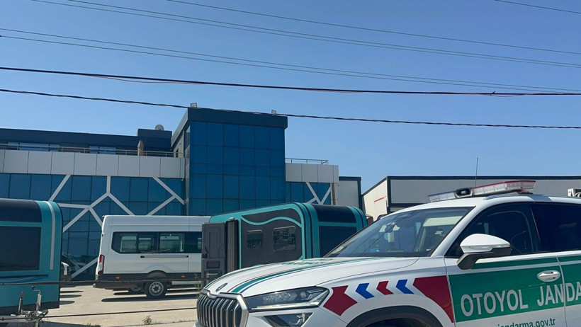 Araçları sahiplerine teslim etmeyen firmaya operasyon! - Resim : 1