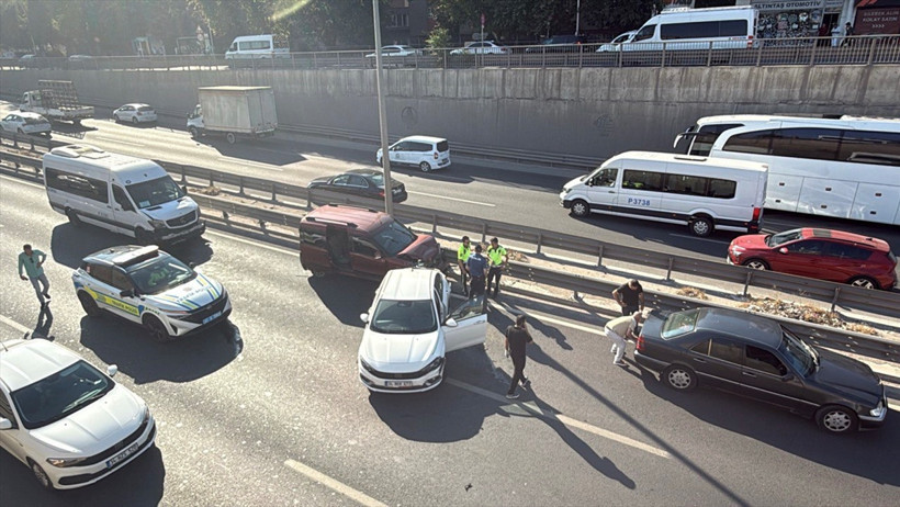 Kocaeli'de korkutan zincirleme trafik kazası! - Resim : 3