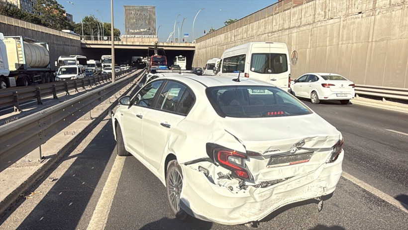Kocaeli'de korkutan zincirleme trafik kazası! - Resim : 1