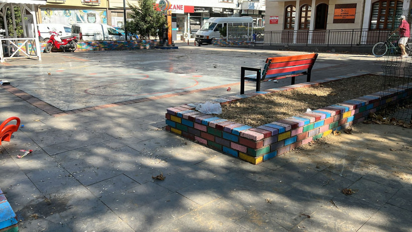 İzmitliler Kadıköy Mahallesi’ndeki parkın temizlenmesini istiyor! - Resim : 1