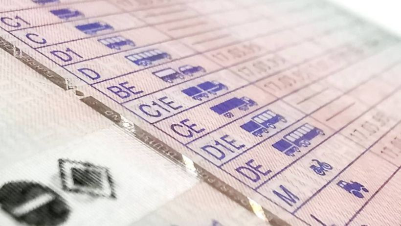 Ehliyette yaş sınırlaması başladı! Bu kişiler trafiğe çıkamayacak! - Resim: 6