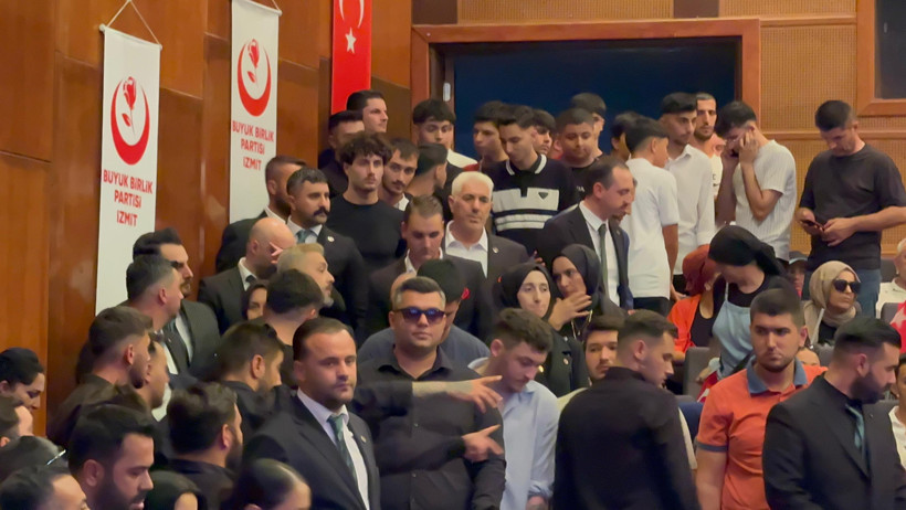 BBP’liler salona sığmadı - Resim : 2