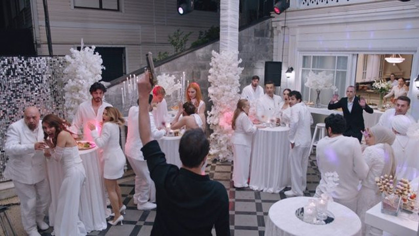 Kızılcık Şerbeti 4. Sezon İlk Bölümü İfşa Oldu! Mustafa, Fatih, Işıl, Nilay Felaketi Yaşayacak - Resim : 1