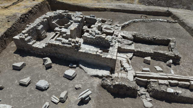 Bin 700 yıllık Roma hamamında yerden ısıtmalı sistem ortaya çıktı - Resim : 1