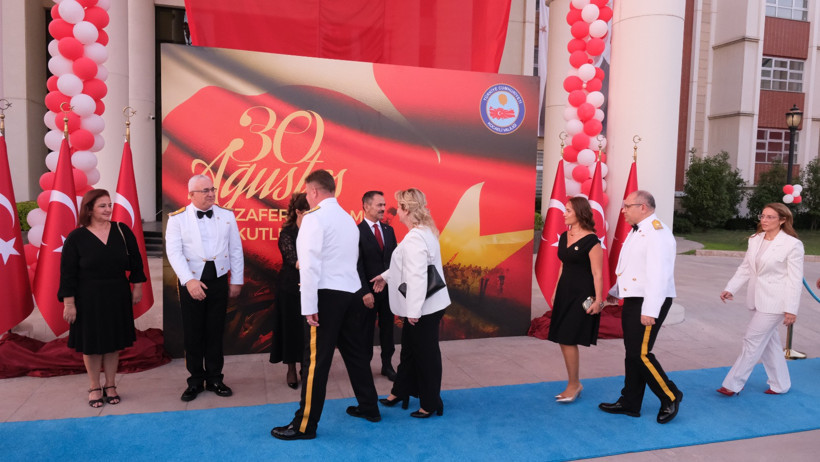 Kocaeli Valiliği’nde Zafer Bayramı resepsiyonu - Resim : 5