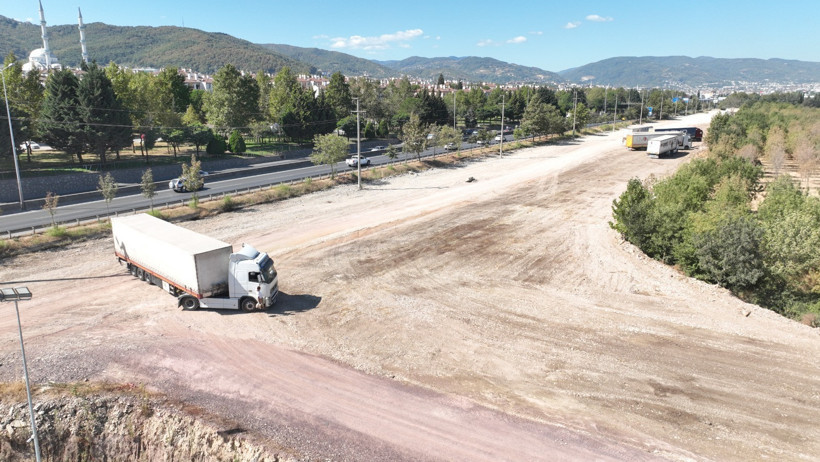 Yasak başladı, ağır vasıtalar tek tek parka çekildi! - Resim : 2