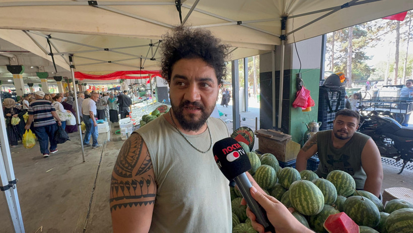 Pazarda yoğunluk var ama alışveriş yok - Resim : 2