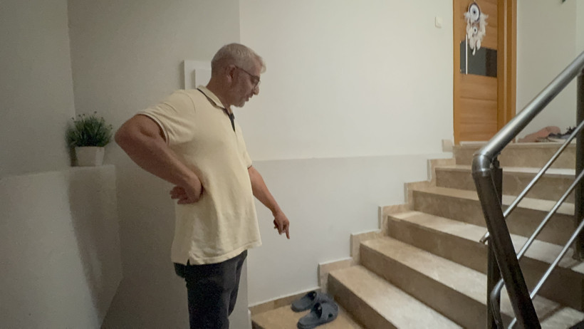 Kocaeli'de apartman sakinlerini şaşırtan olay... Eskiyi bırakıp yeniyi götürdüler - Resim : 2