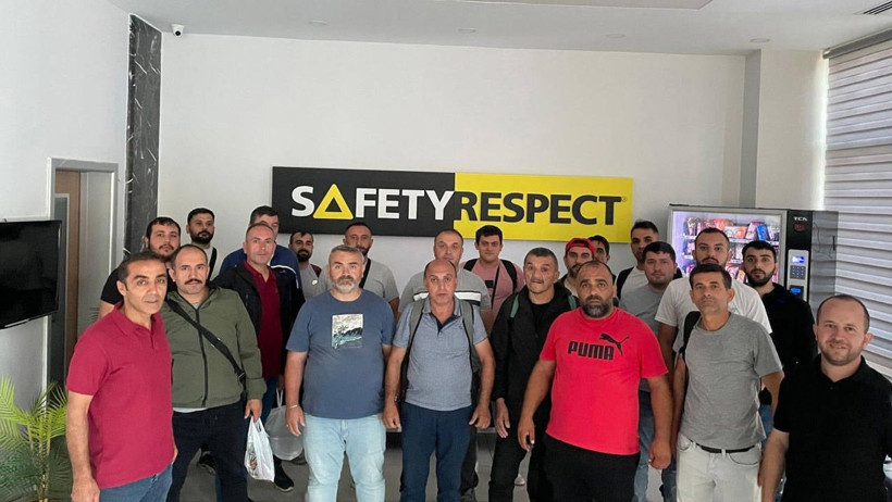 OMSA Metal’da işgal son buldu! İşte işçilerin kazandığı haklar - Resim : 1