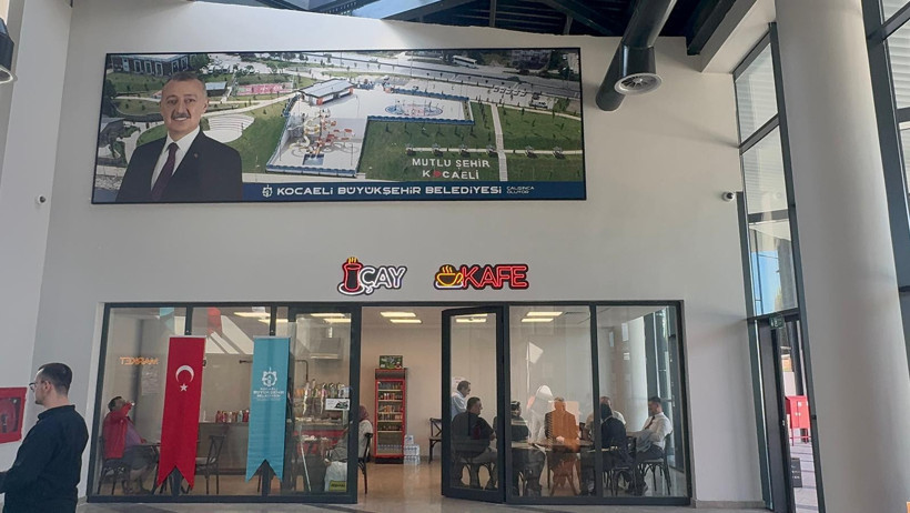 Tahir Büyükakın muhalefete terminal açılışında yüklendi: Biz yapmaya devam edeceğiz onlar konuşmaya - Resim : 14